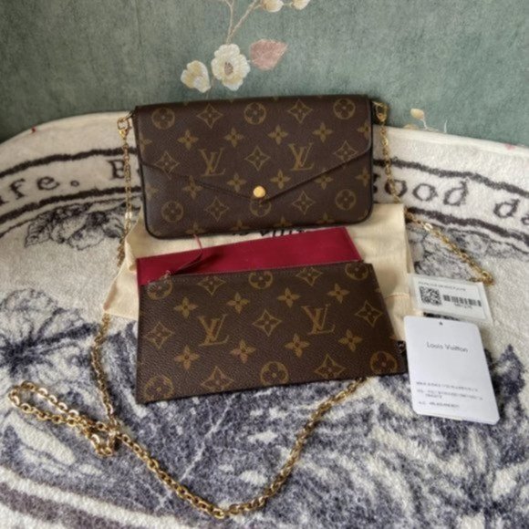 louis vuitton felicie clutch